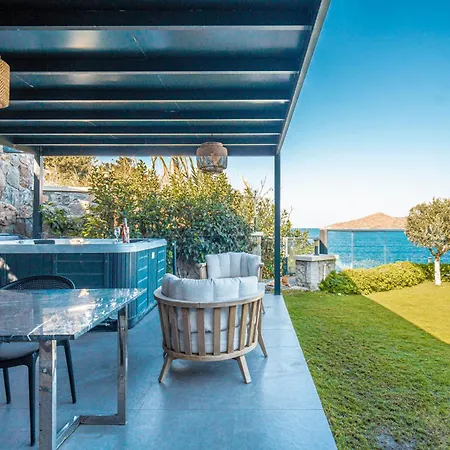 çimentepe Deluxe 2 - With Jacuzzi In Yalikavak Villa