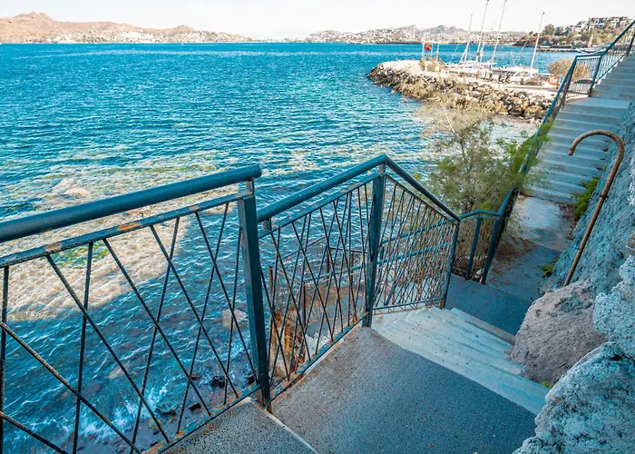 Cimentepe Deluxe 2 - With Jacuzzi In Yalikavak * Bodrum