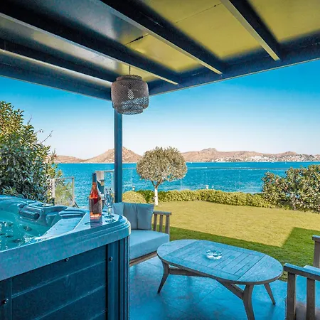 Villa çimentepe Deluxe 2 - With Jacuzzi In Yalikavak *