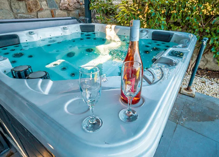 çimentepe Deluxe 2 - With Jacuzzi In Yalikavak Villa